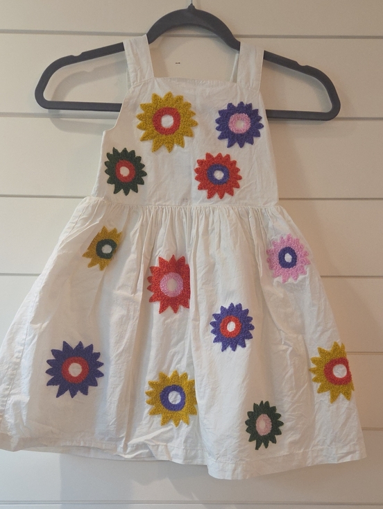 Boden Other - Mini BODEN White Floral Appliqué Kids Dress SIZE 6-7